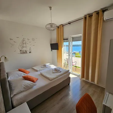 Frühstückspension Paradise House At Sea Rab Town