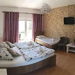 住宿加早餐酒店 Paradise House At Sea 3*