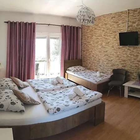 B&B Paradise House At Sea 3*