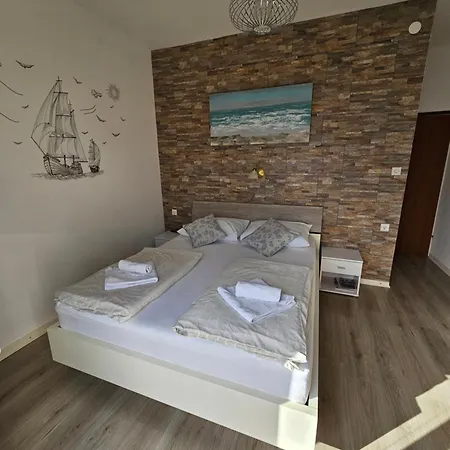 Paradise House At Sea 3* Rab Town